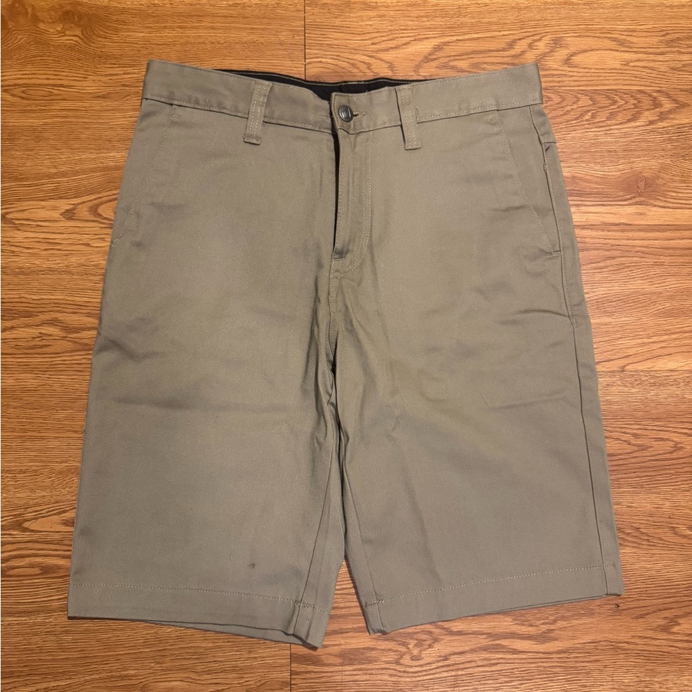 Volcom casual  Shorts
